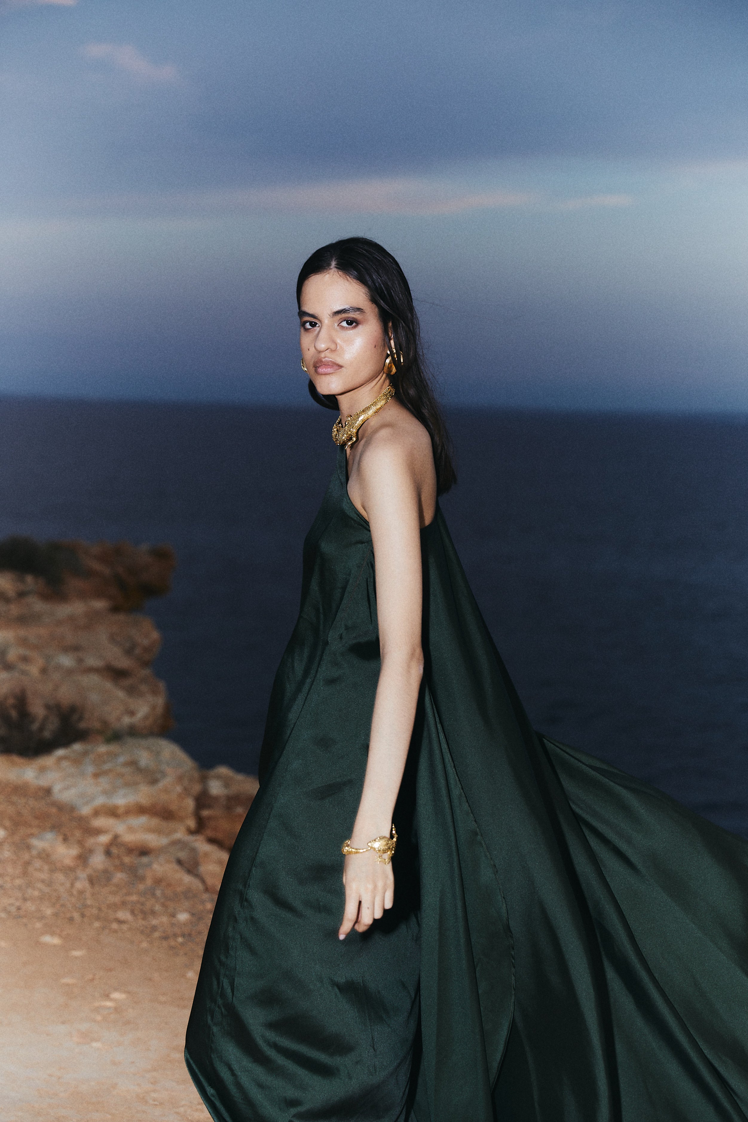 VESTIDO ASIMETRICO