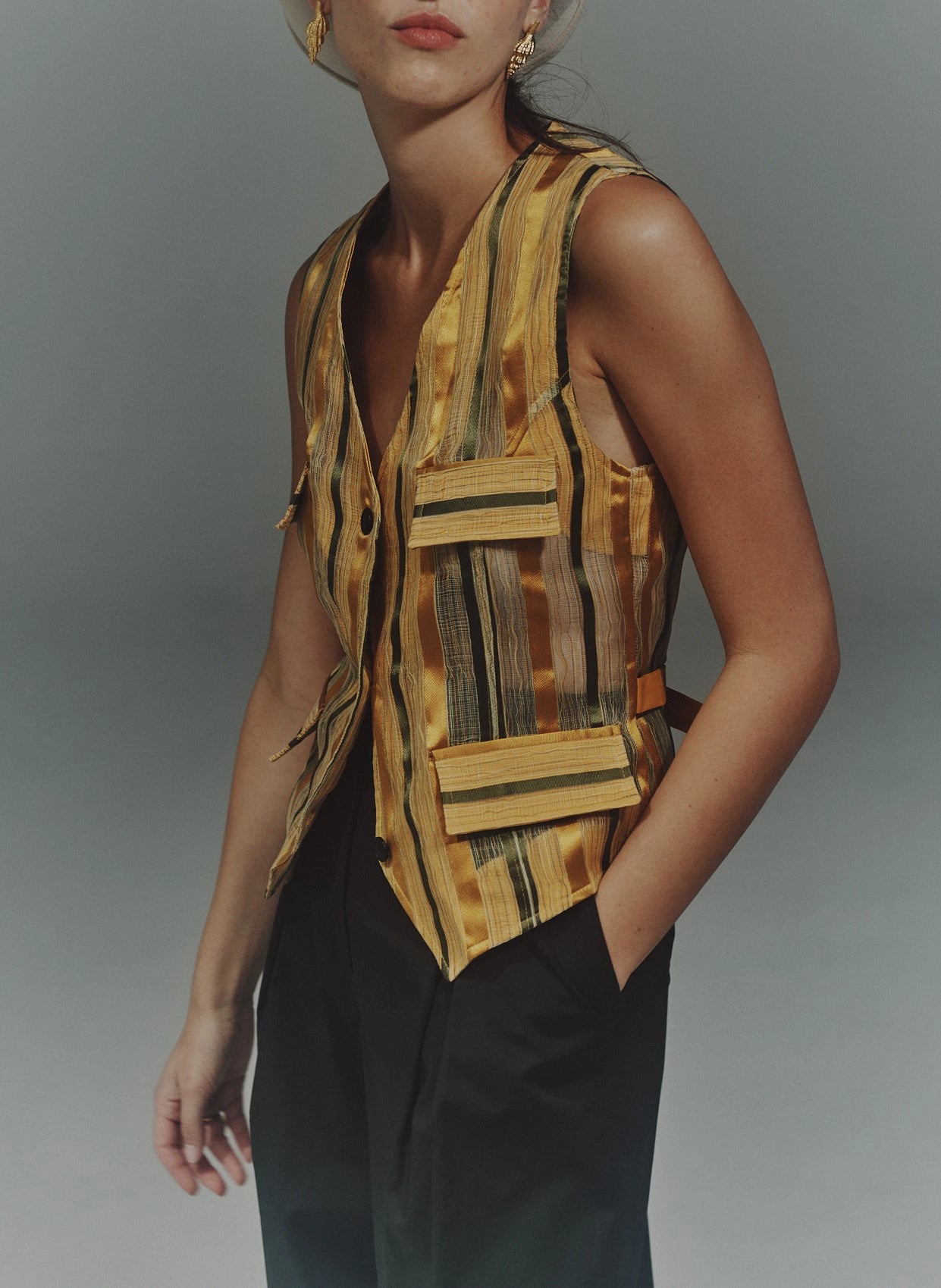 TOP/CHALECO ORGANZA