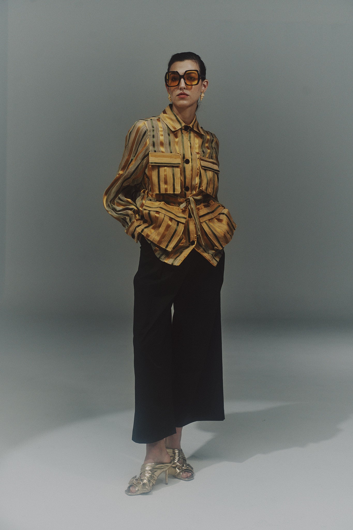 CHAQUETA SAHARIANA EN ORGANZA