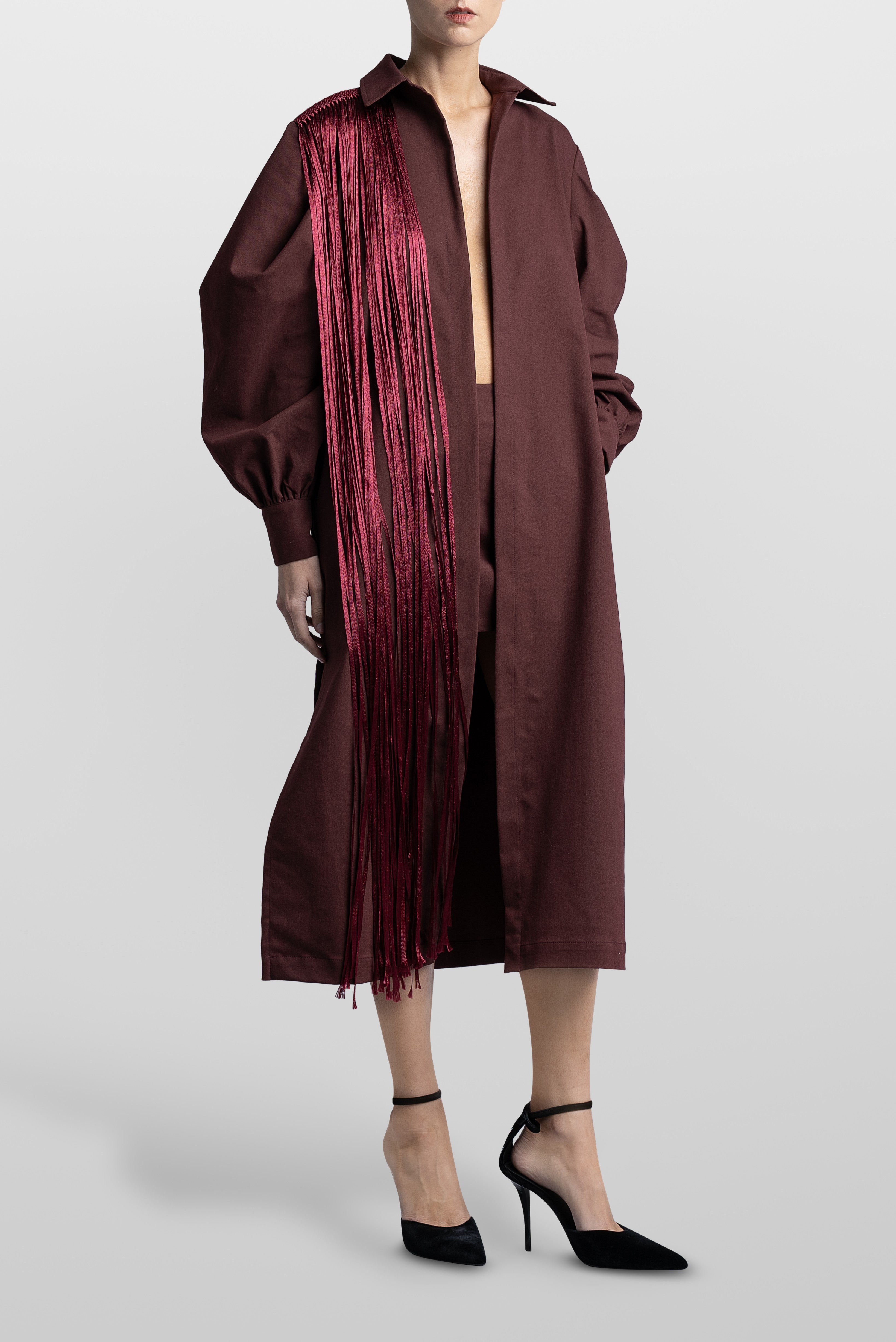 ABRIGO CON MACRAME