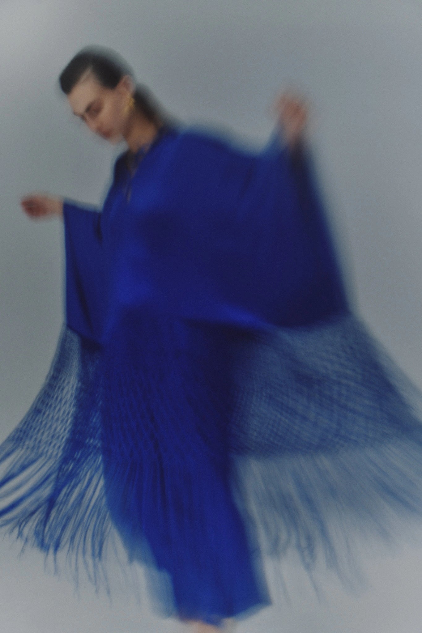 VESTIDO TÚNICA DE SEDA CON MACRAMÉ
