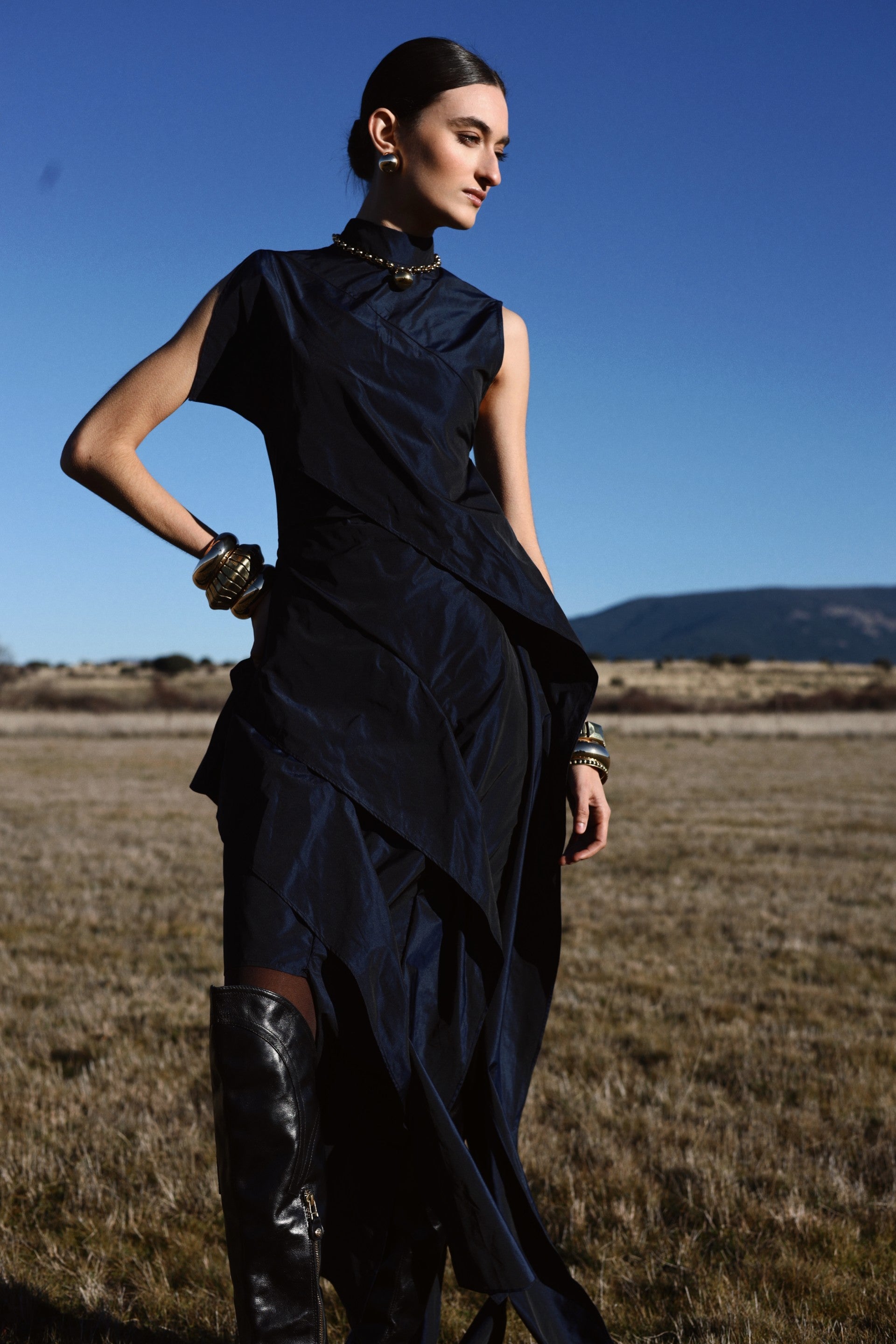 VESTIDO DE VOLANTE TAFETA